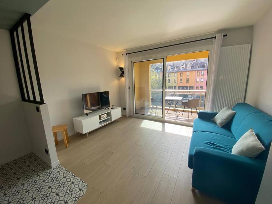 Quai Des Cordeliers, Balcon Et Vieille Ville Annecy Exterior photo